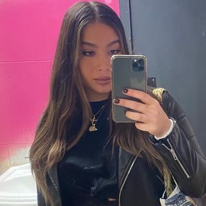 Meet your Posher, Lisa